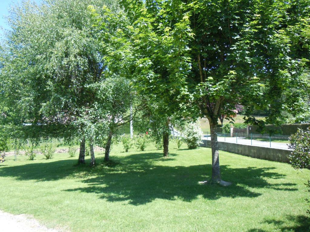 Moulin De Latouille Bed & Breakfast Dış mekan fotoğraf